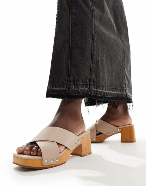 chunky heel sandals in taupe