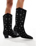 western boot in black suede with studs