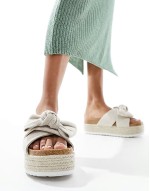 ‌Stylish Thankful bow detail flatform sandals in natural fabrication