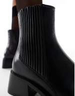 Simmi London Greyson Ankle boot in Black