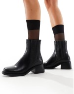 Simmi London Greyson Ankle boot in Black