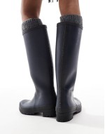 Abbey tall wellington boot with logo detail in navy