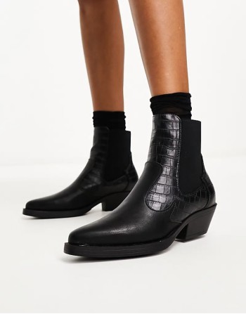 faux croc detail western boot in black