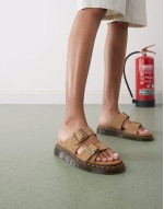 Josef sandals in savannah tan