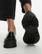 Masterpiece chunky loafer in black