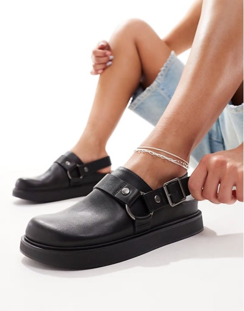clog with buckle detail strap in black