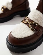 Roxy chunky loafers with teddy fur in cream and brown