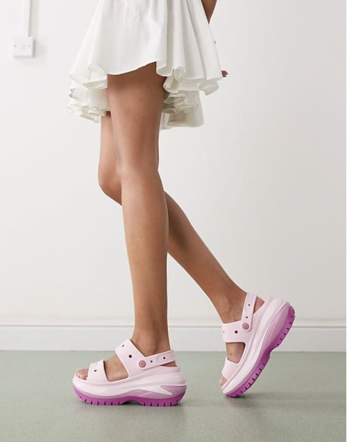 Mega crush sandals in hydrangea