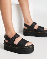Voss Quad sandals in black